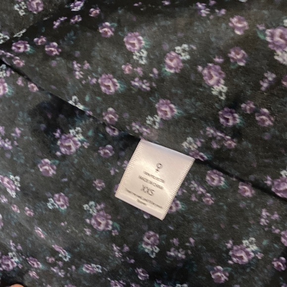 Floral Puff Sleeve Dress - Picture 6 of 10